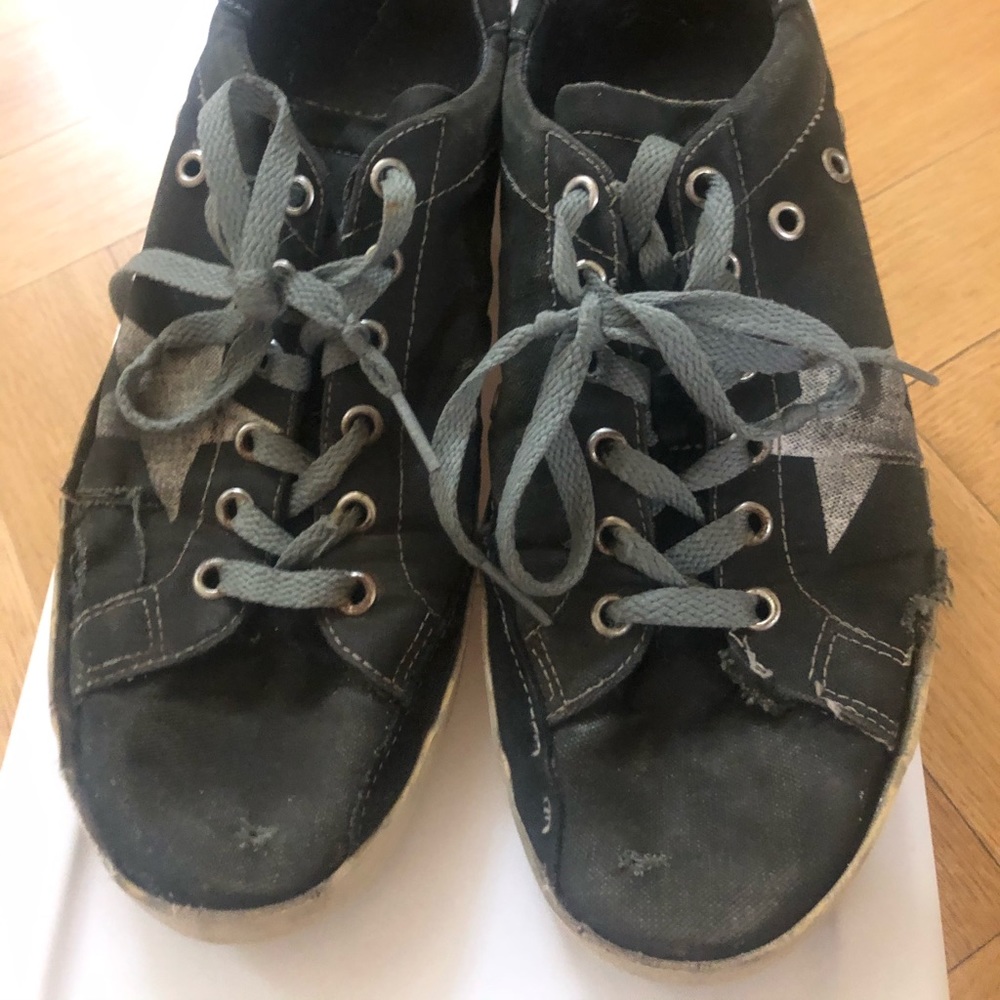 Golden Goose Sneakers Size 39